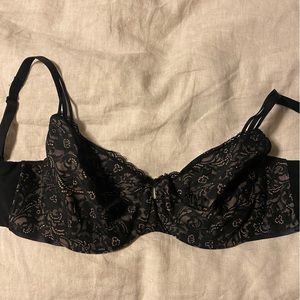 SOMA Enticing Lift Balconet